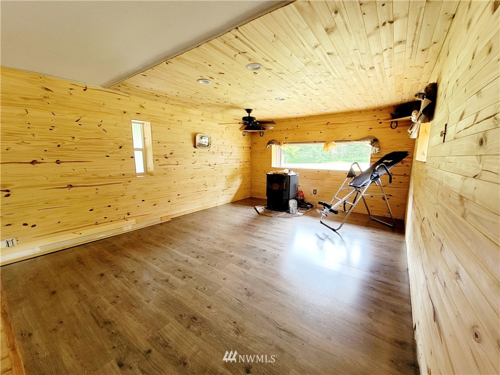 123 Hokanson Road Elma, WA 98541 - Photo 11 of 37 Gallery Image 11