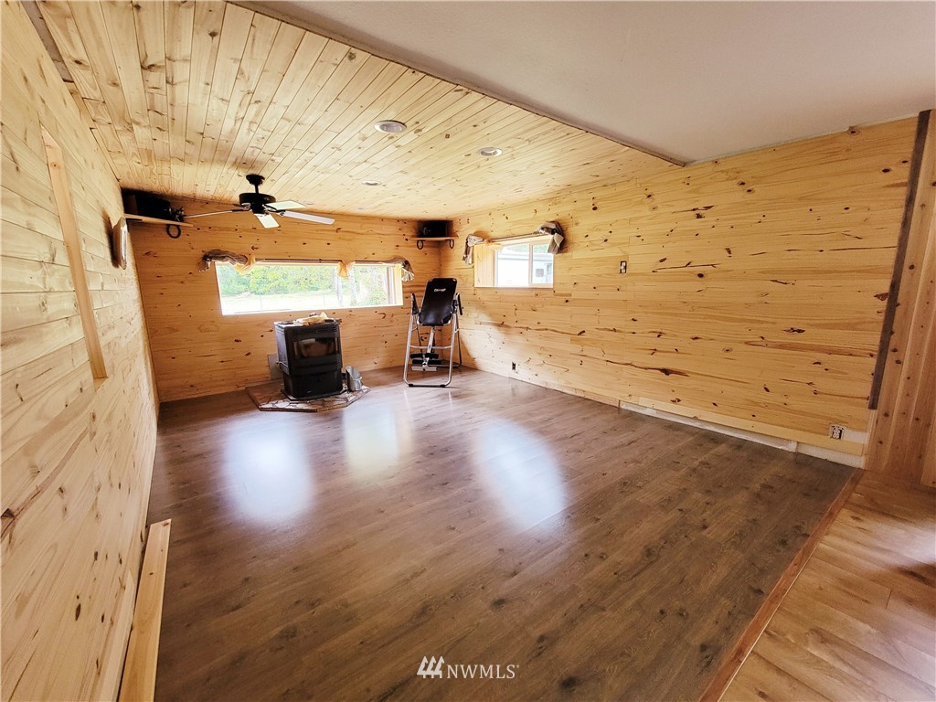 123 Hokanson Road Elma, WA 98541 - Photo 12 of 37 Gallery Image 12