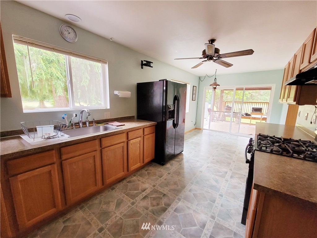 123 Hokanson Road Elma, WA 98541 - Photo 14 of 37 Gallery Image 14