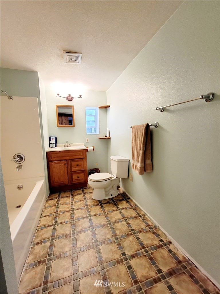 123 Hokanson Road Elma, WA 98541 - Photo 20 of 37 Gallery Image 20