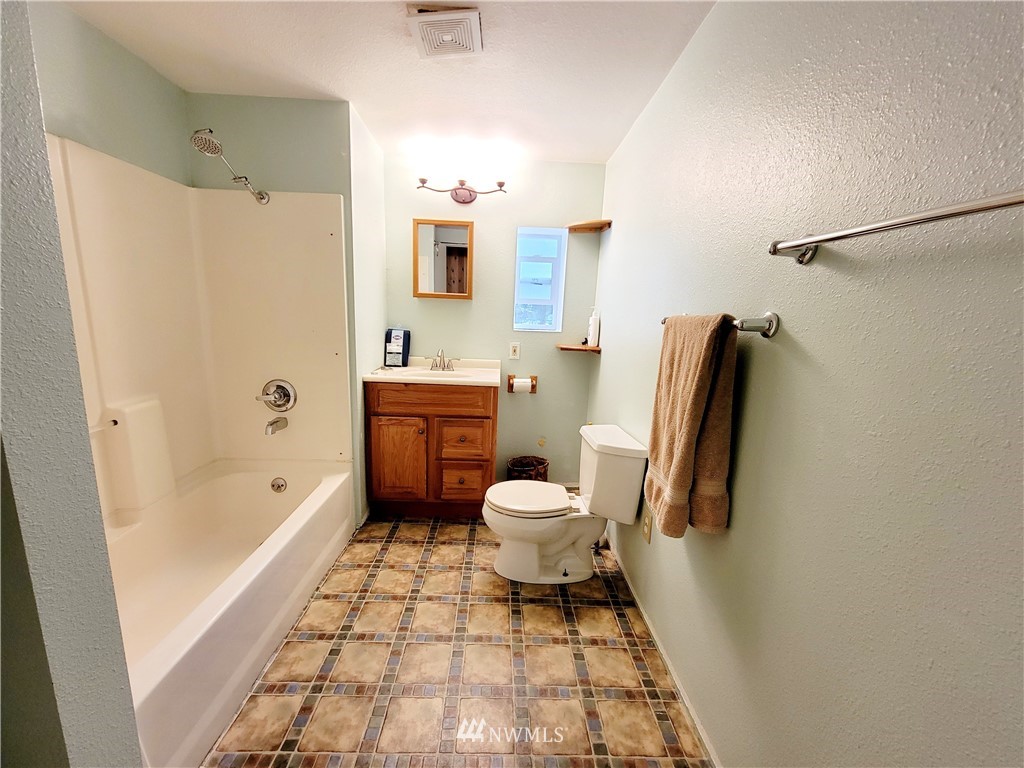 123 Hokanson Road Elma, WA 98541 - Photo 21 of 37 Gallery Image 21