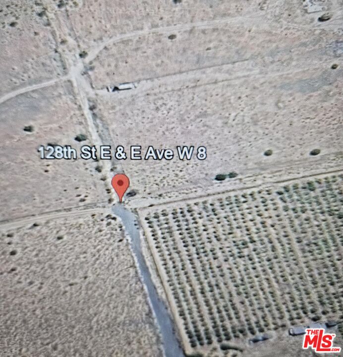 0 East Vac/vic Avenue, Unit W8/128 Pearblossom, CA 93553 - Photo 11 of 11 a view of entryway