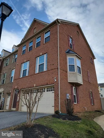 $3,200 | 12347 Echo Hill Place, Waldorf, MD 20601