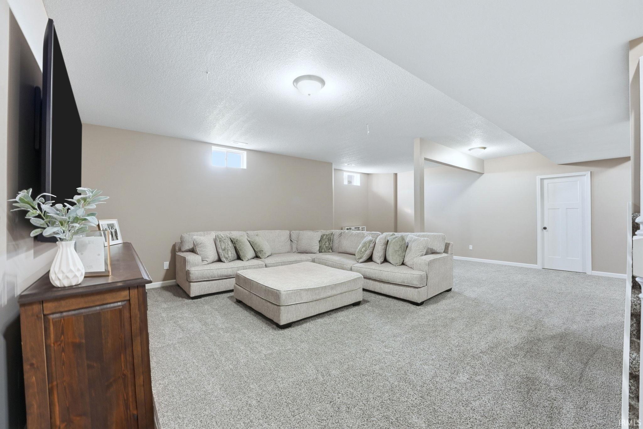 13717 Ruffner Road Fort Wayne, IN 46814 - Photo 19 of 36