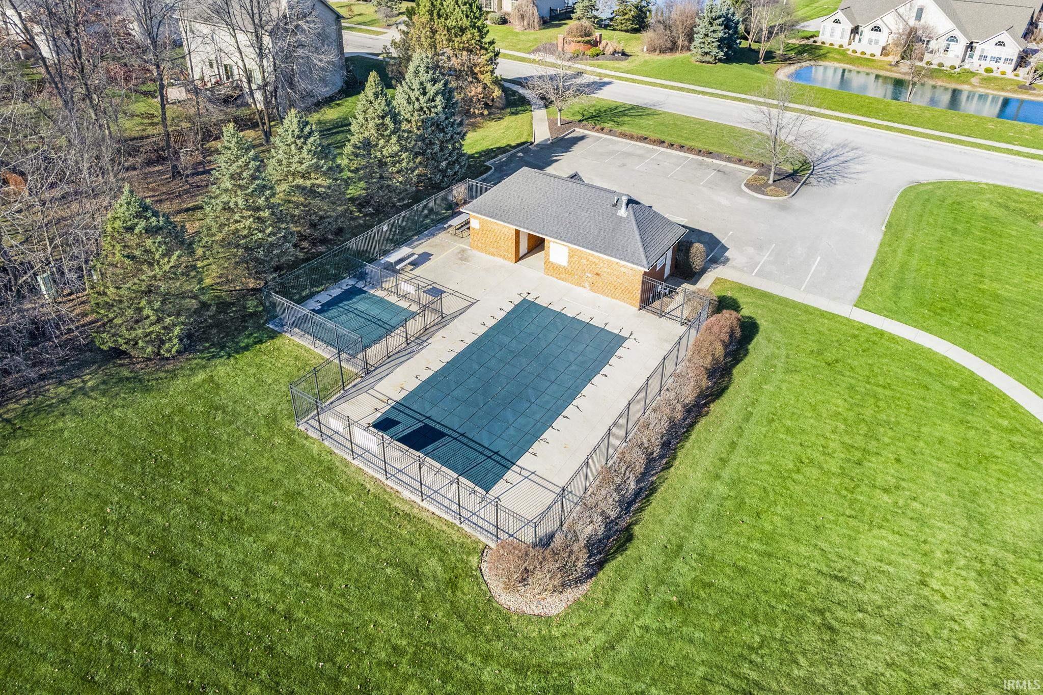 13717 Ruffner Road Fort Wayne, IN 46814 - Photo 2 of 36