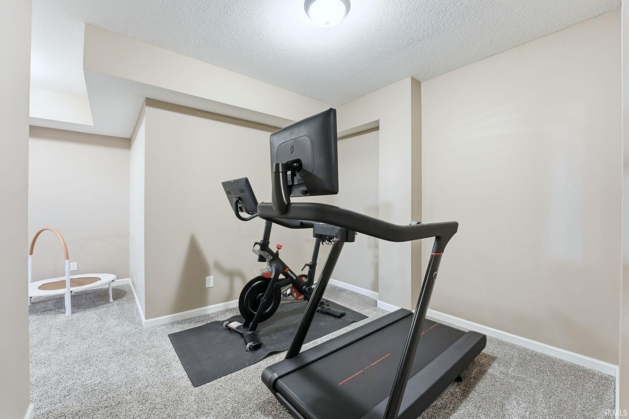 13717 Ruffner Road Fort Wayne, IN 46814 - Photo 33 of 36