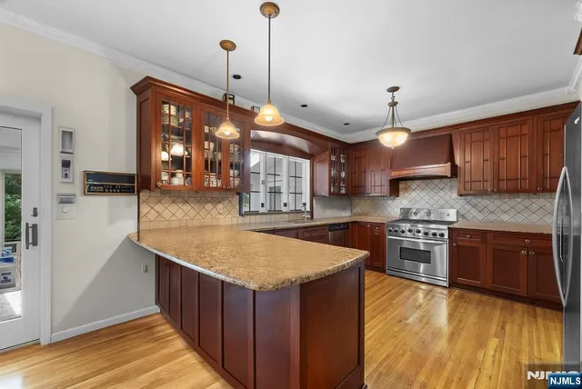 $1,399,900 | 58 Brook Drive South, Morristown, NJ 07960