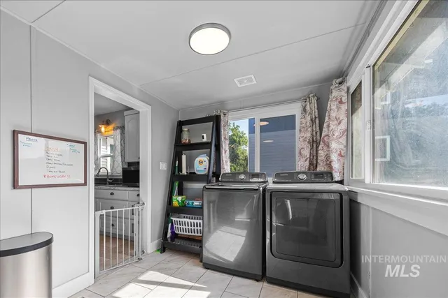 $440,000 | 1802 South Kimball Avenue, Caldwell, ID 83605