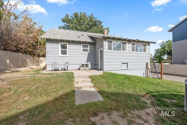 $440,000 | 1802 South Kimball Avenue, Caldwell, ID 83605
