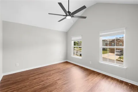 $389,900 | 6608 Oak Hill Pass, Fairburn, GA 30213