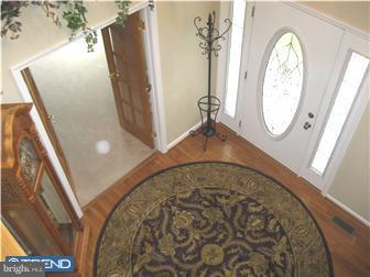 77 Raintree Drive Sicklerville, NJ 08081 - Photo 7 of 12 View