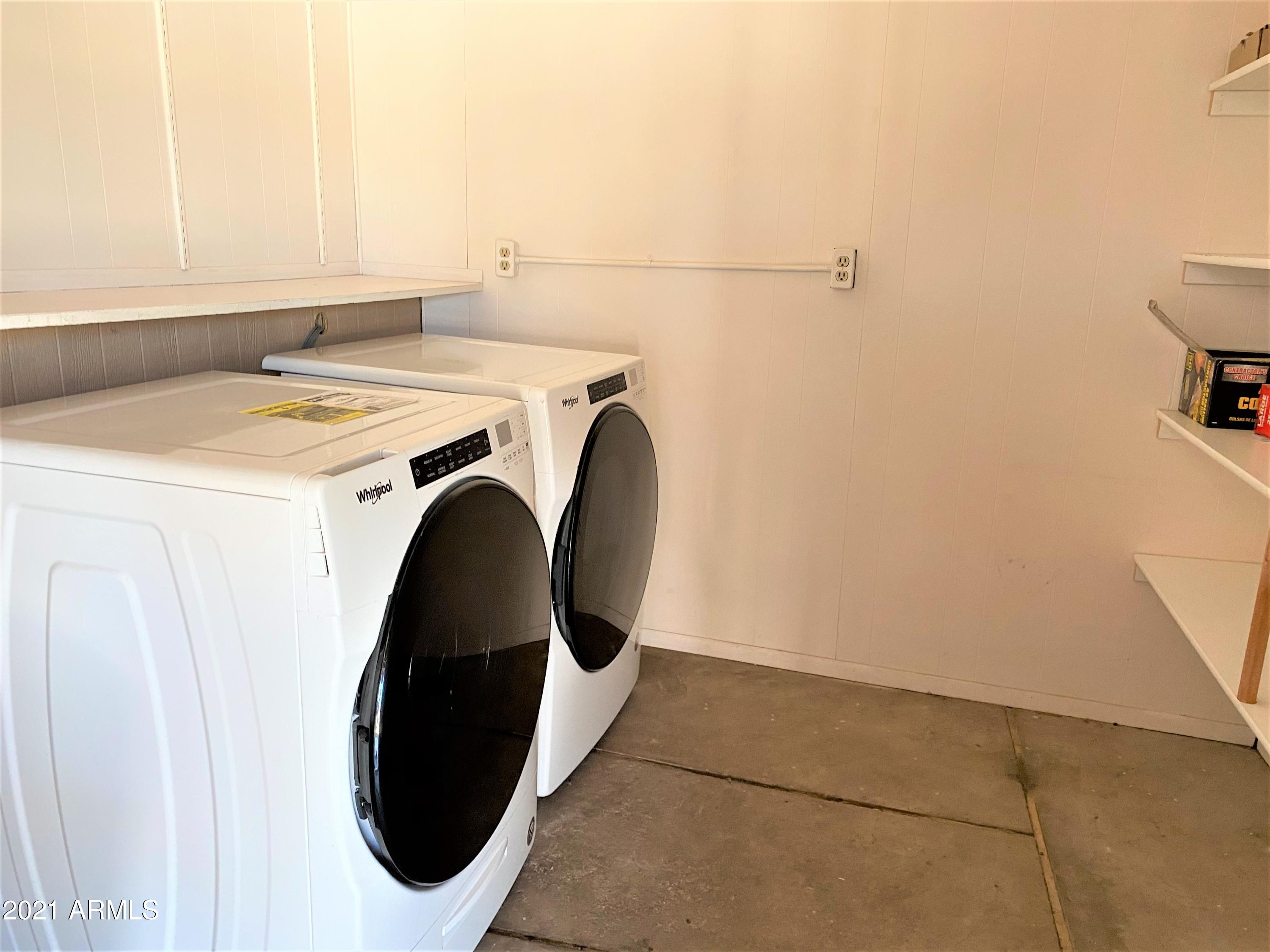 7429 East Almeria Road Scottsdale, AZ 85257 - Photo 14 of 21 laundry