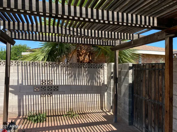 $2,995 | 7429 East Almeria Road, Scottsdale, AZ 85257