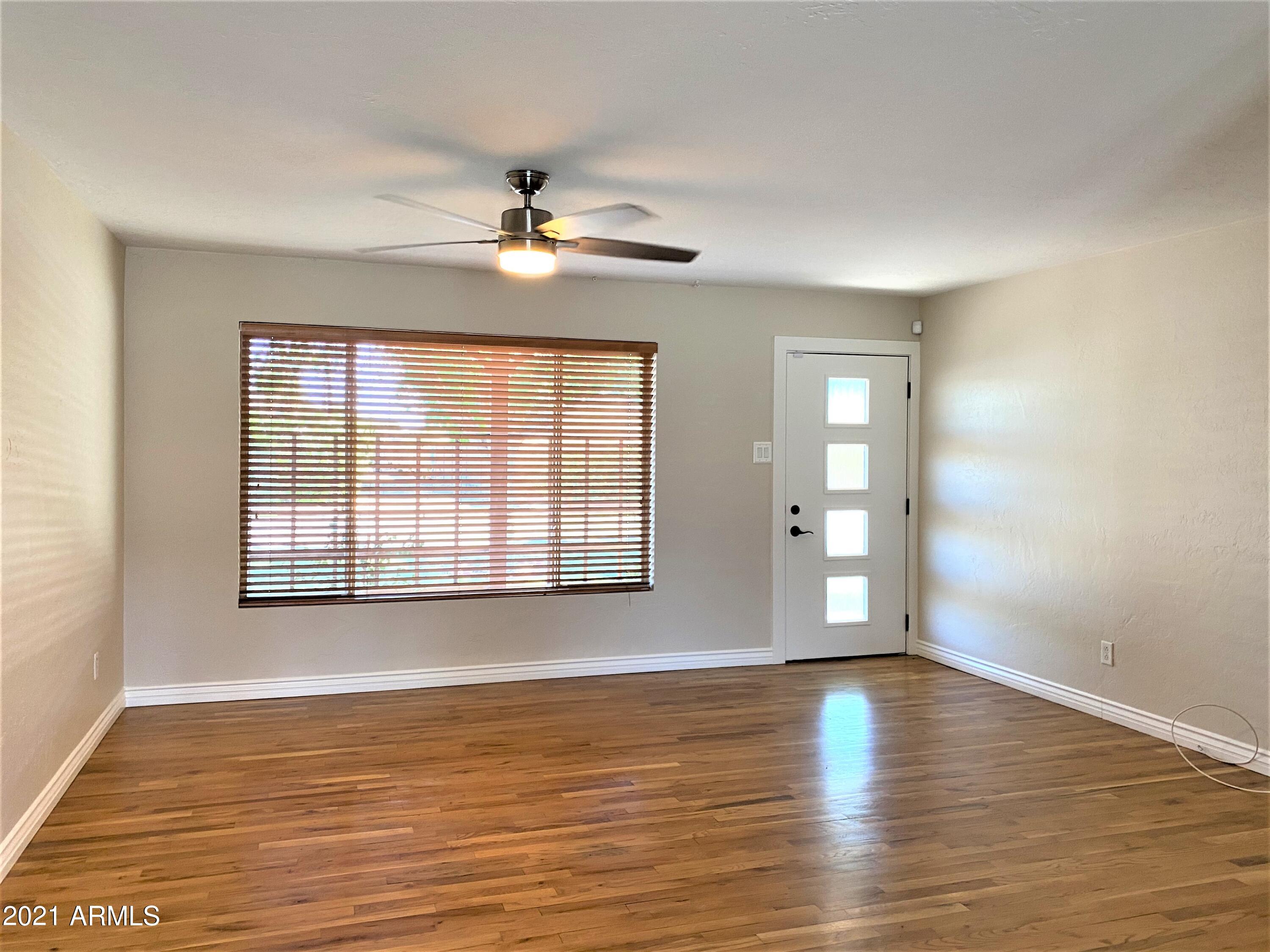 7429 East Almeria Road Scottsdale, AZ 85257 - Photo 2 of 21 lr 3