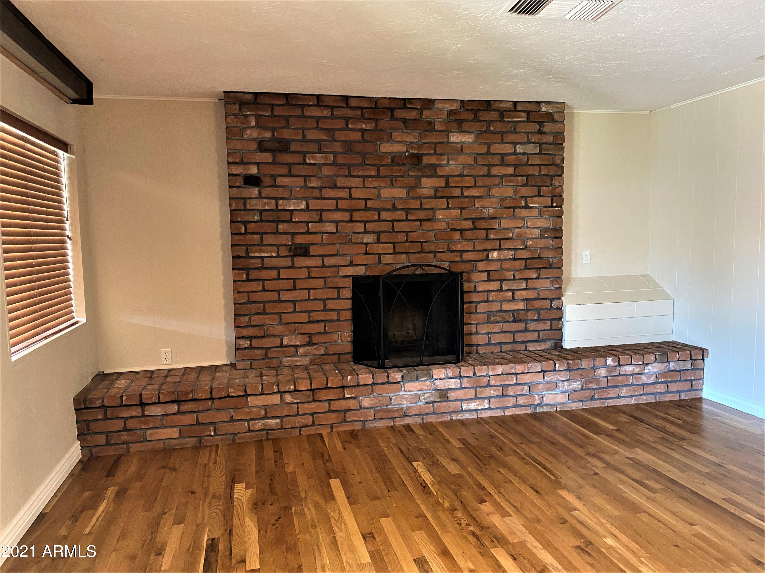 7429 East Almeria Road Scottsdale, AZ 85257 - Photo 3 of 21 fam rm 1