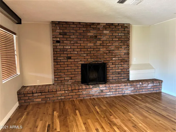 $2,895 | 7429 East Almeria Road, Scottsdale, AZ 85257