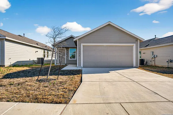 $1,550 | 13954 Bull Cove, San Antonio, TX 78252