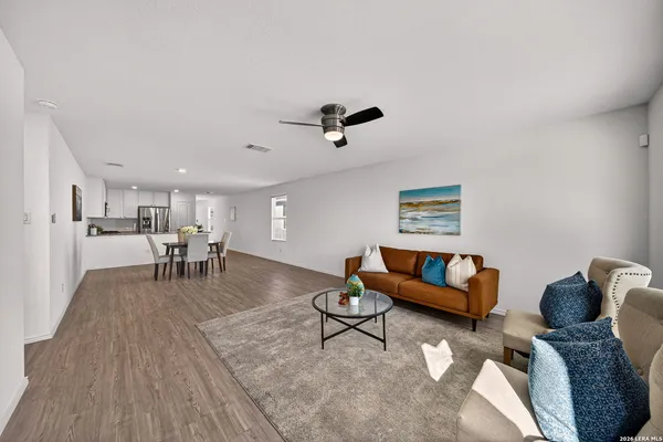 $1,550 | 13954 Bull Cove, San Antonio, TX 78252