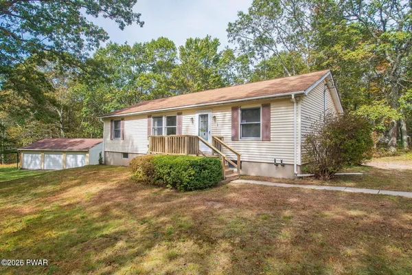$525,000 | 957 Highway 6, Shohola, PA 18458