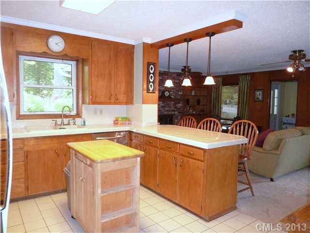 3303 Linwood Road Gastonia, NC 28052 - Photo 7 of 16 Gallery Image 7