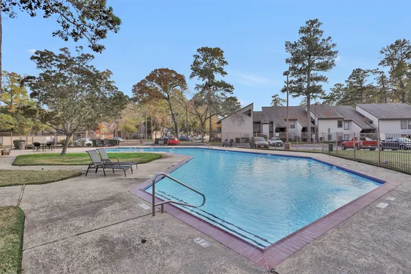 $1,000 | 12900 Walden Road, Unit 422D, Montgomery, TX 77356