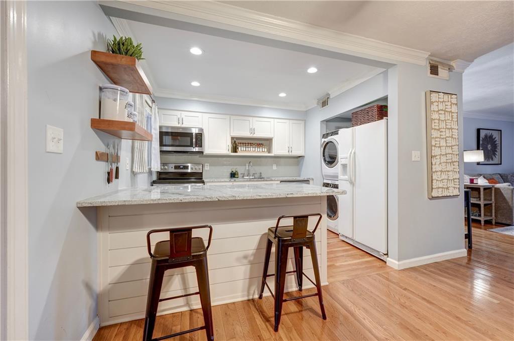 6700 Roswell Road, Unit 4B Atlanta, GA 30328 - Photo 4 of 30