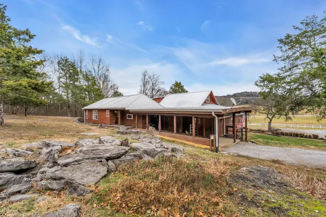 $1,690,000 | 850 Haley Road, Watertown, TN 37184