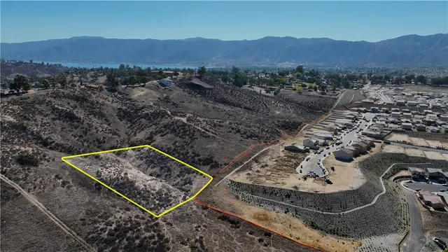 a view of outdoor space