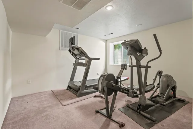 $529,900 | 3916 East Tanager Lane, Mead, WA 99021