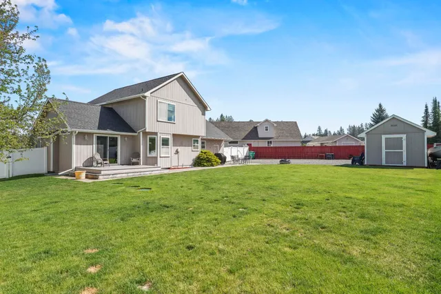 $529,900 | 3916 East Tanager Lane, Mead, WA 99021
