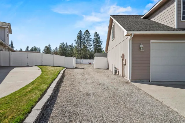$529,900 | 3916 East Tanager Lane, Mead, WA 99021
