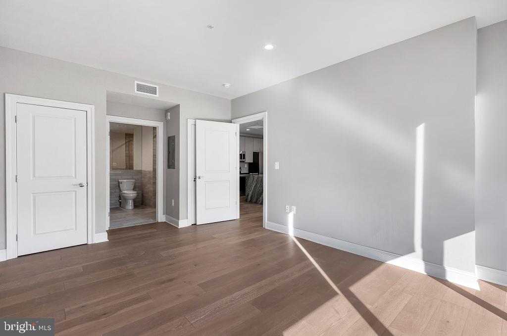 30 North 23rd Street, Unit 704 Philadelphia, PA 19103 - Photo 20 of 42 a view of livingroom with an empty space
