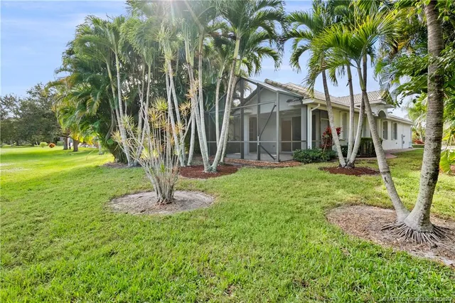 $435,000 | 671 Northwest Red Pine Way, Jensen Beach, FL 34957