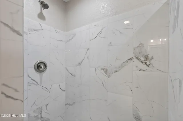 $359,900 | 1607 Dellaire Drive, Elizabeth City, NC 27909