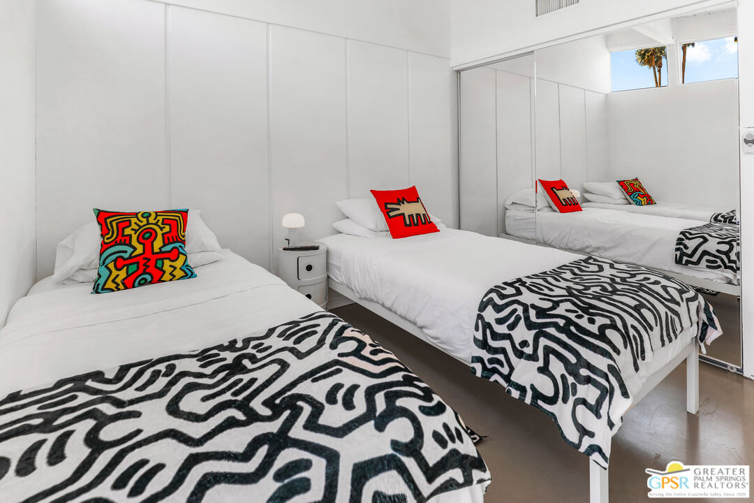 971 East Alexander Way Palm Springs, CA 92262 - Photo 25 of 54