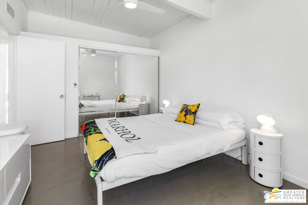 971 East Alexander Way Palm Springs, CA 92262 - Photo 27 of 54