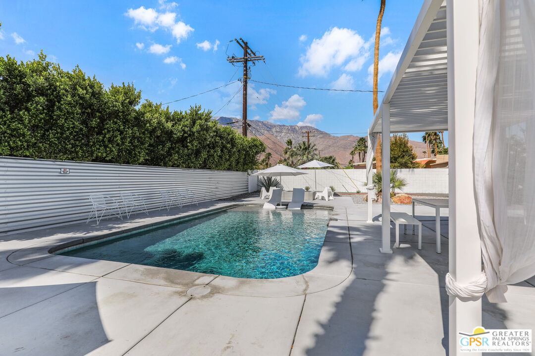 971 East Alexander Way Palm Springs, CA 92262 - Photo 31 of 54
