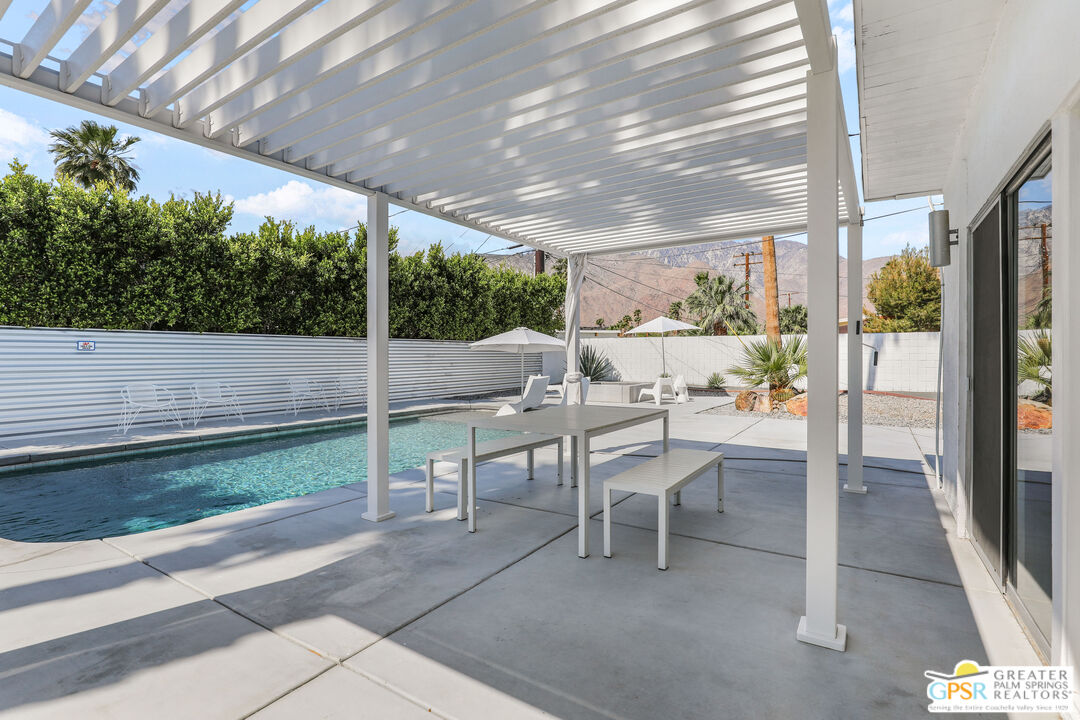 971 East Alexander Way Palm Springs, CA 92262 - Photo 41 of 54