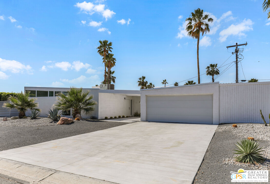 971 East Alexander Way Palm Springs, CA 92262 - Photo 42 of 54