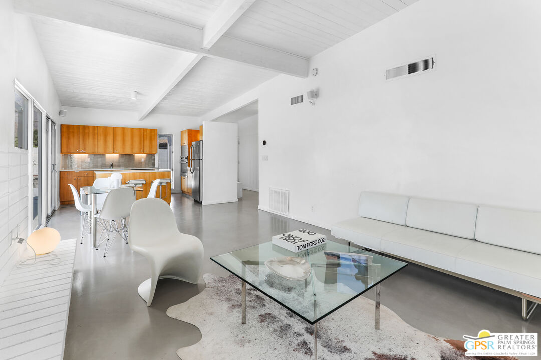 971 East Alexander Way Palm Springs, CA 92262 - Photo 8 of 54