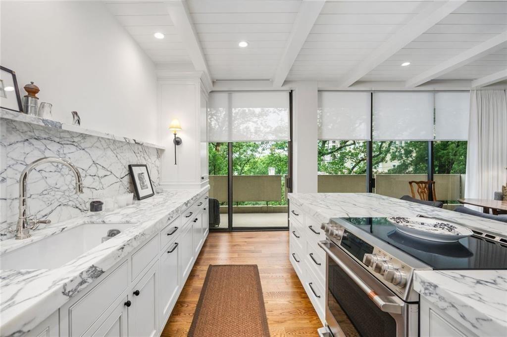 2575 Peachtree Road, Unit 8D Atlanta, GA 30305 - Photo 6 of 14