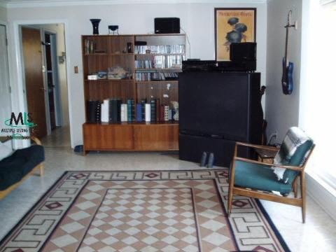 6316 Donaldson Road Troy, MI 48085 - Photo 5 of 9 769275-4.JPG