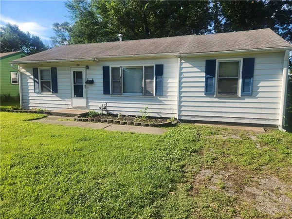 $165,000 | 709 West South Street, Harrisonville, MO 64701