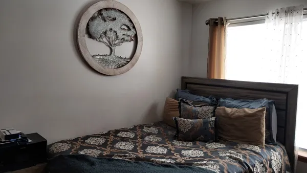 $2,100 | 12745 West Wakefield Drive, Unit 12745, Beach Park, IL 60087