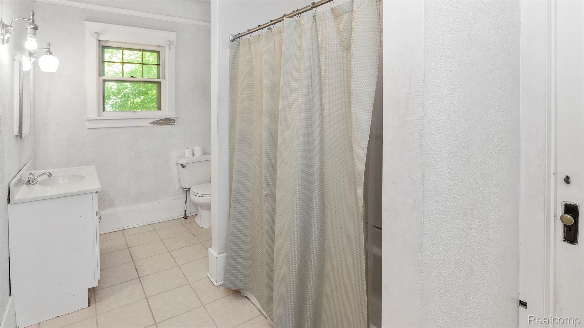 4316 South Lotz Road Canton, MI 48188 - Photo 25 of 50 Gallery Image 25