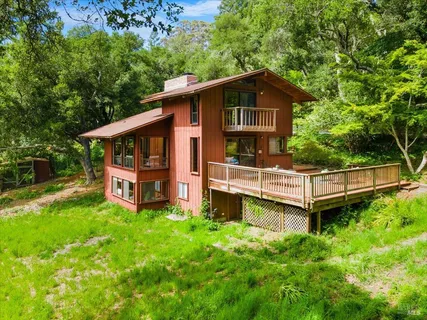 $1,249,000 | 2019 Pleasant Hill Road, Sebastopol, CA 95472
