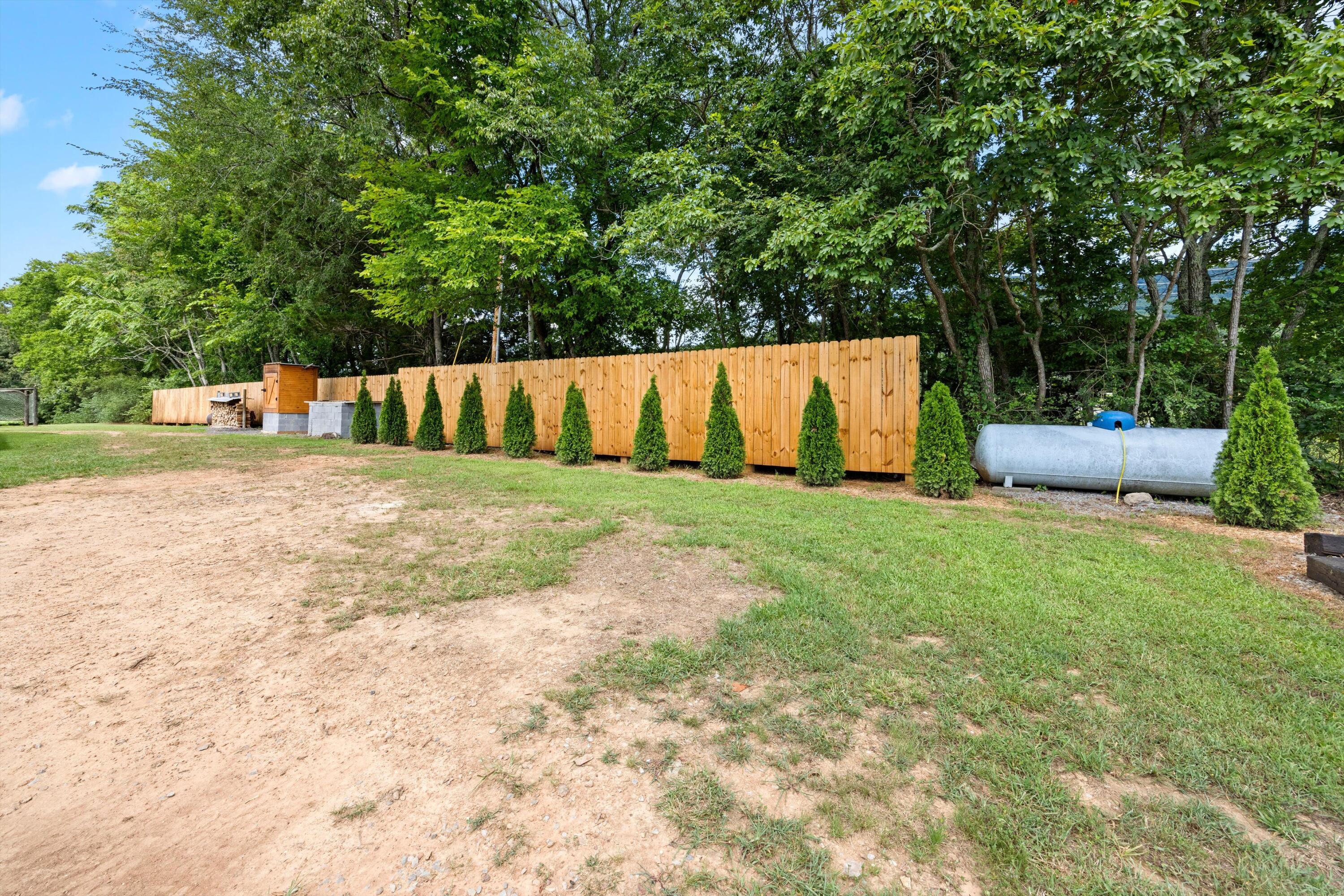 11869 East Valley Road Dunlap, TN 37327 - Photo 39 of 66 40-090A7299