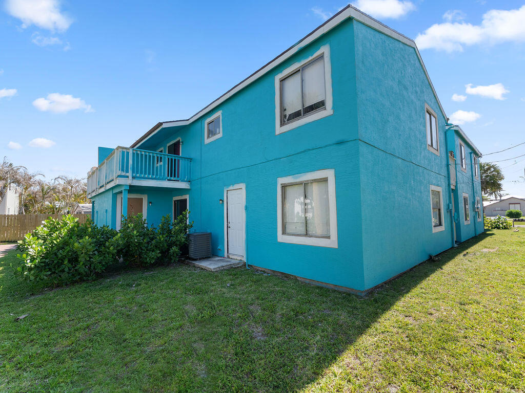 642 Eldorado Street Fort Pierce, FL 34949 - Photo 7 of 20 _DSC2946