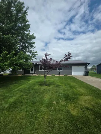$229,900 | 112 Maple Street, Vevay, IN 47043