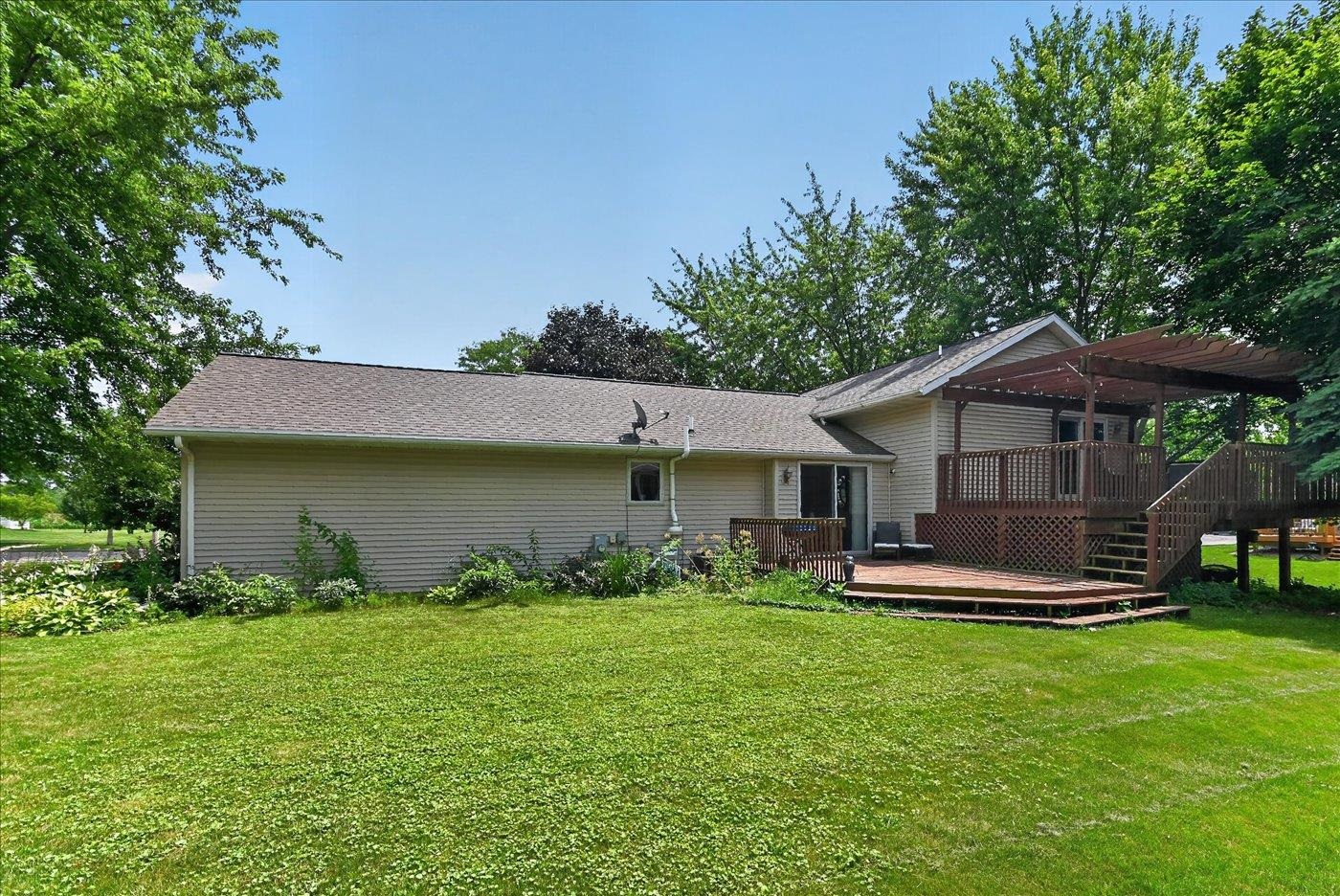 903 Crysta Trail Cottage Grove, WI 53527 - Photo 7 of 55